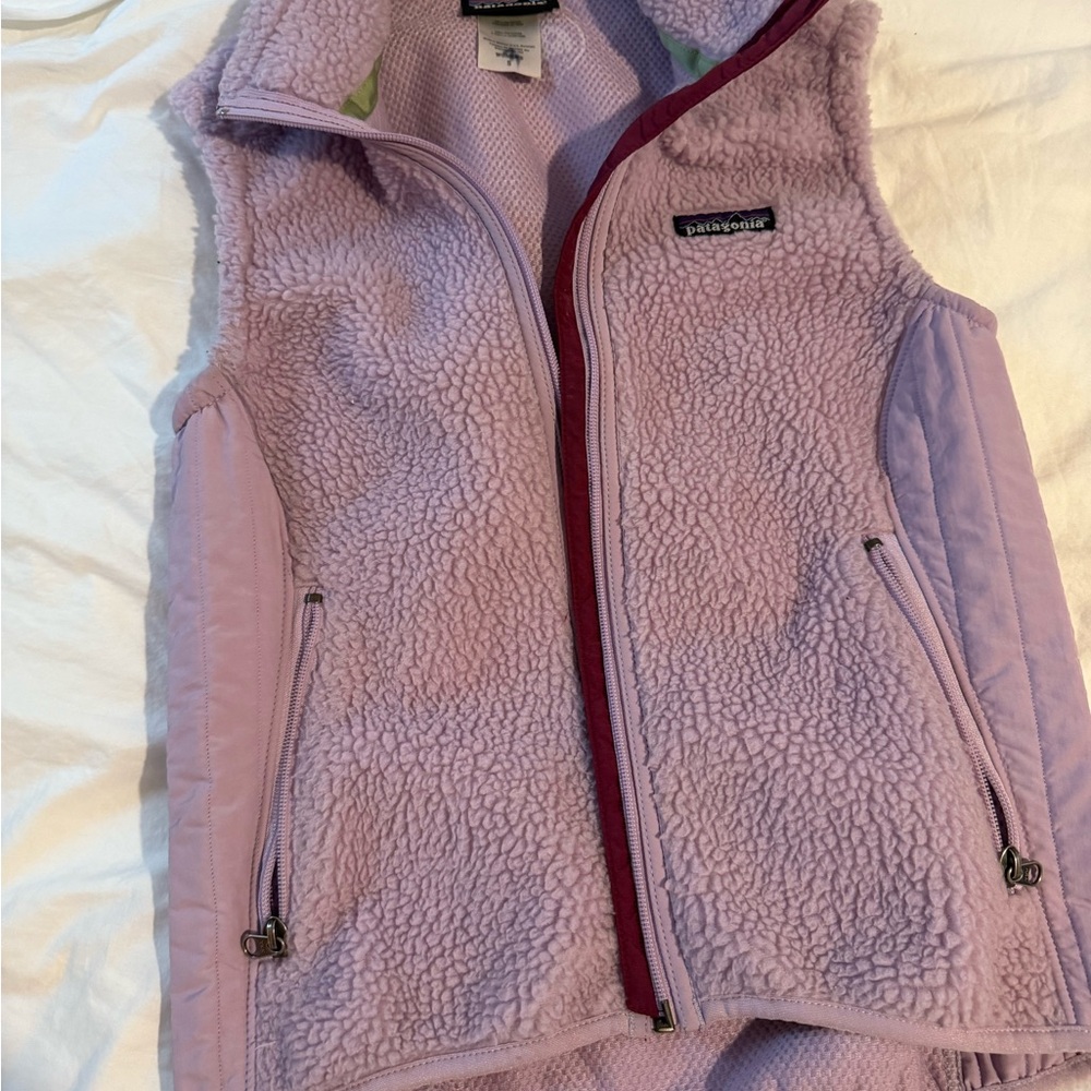Patagonia Women's Lavender Fleece Vest
